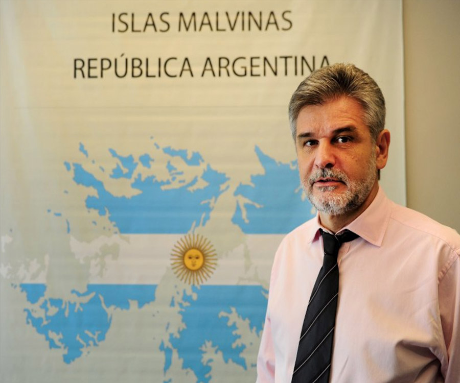 Filmus refutó con hechos históricos los dichos de Sarlo sobre Malvinas