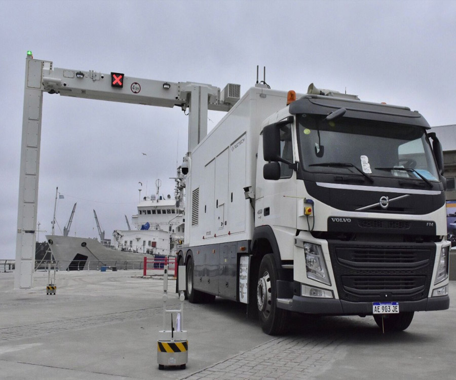 El Puerto de Bahía Blanca adquirió un escáner móvil para el control de cargas