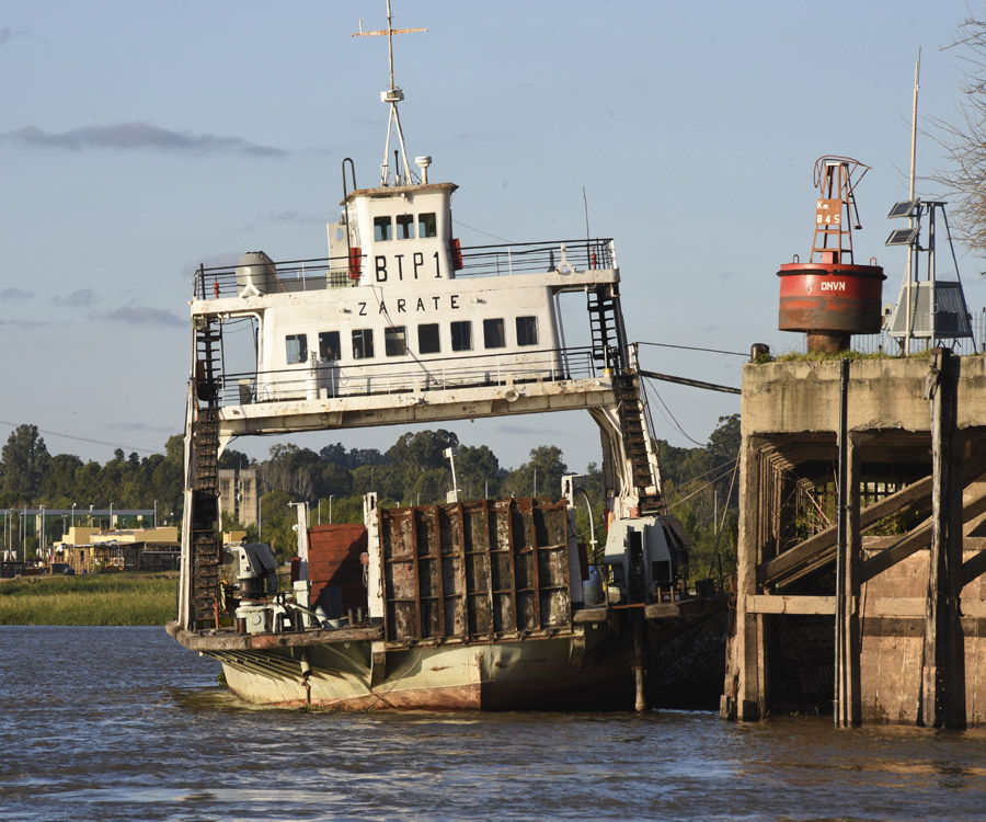 Tras un breve repunte, el río Paraná comenzó a bajar y se acerca la etapa crítica