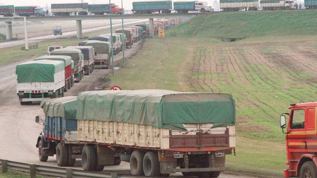 Rosario: acuerdan una nueva traza para el acceso de camiones a terminales portuarias