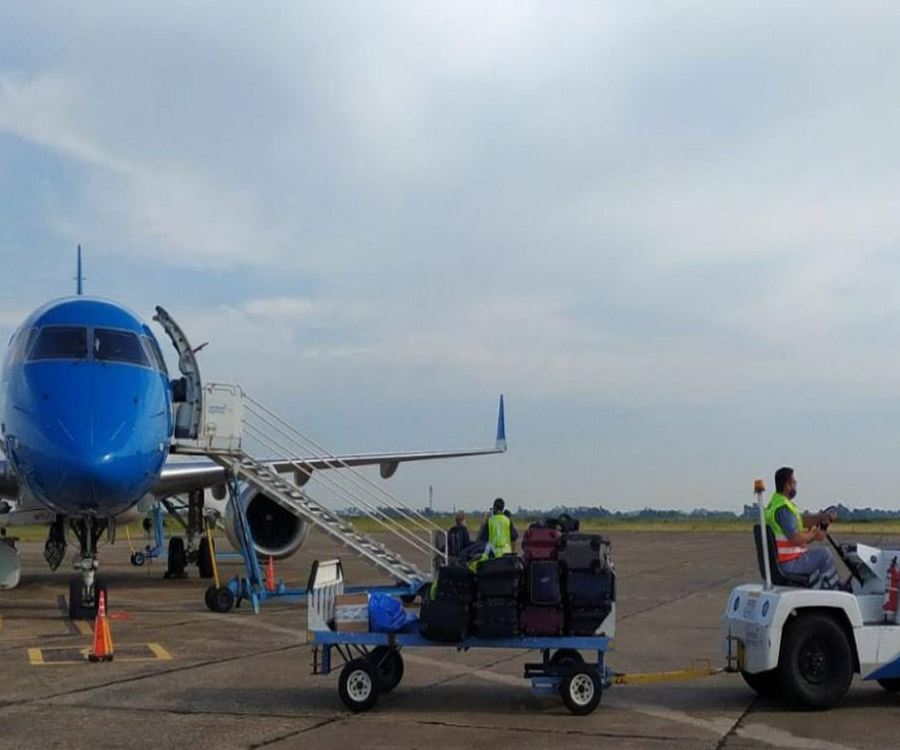 Regresaron después de 20 años los vuelos de carga entre Santa Fe y Brasil