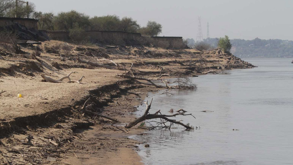 El río Paraná va rumbo a cumplir tres años de bajante extrema