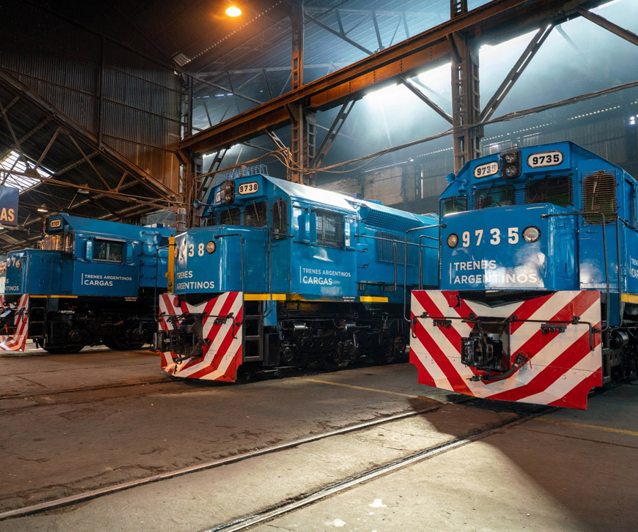 Locomotoras y nuevos vagones contenedores se suman a Trenes Argentinos Cargas