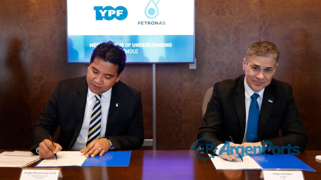 YPF y Petronas firmaron un acuerdo para avanzar en el desarrollo de GNL