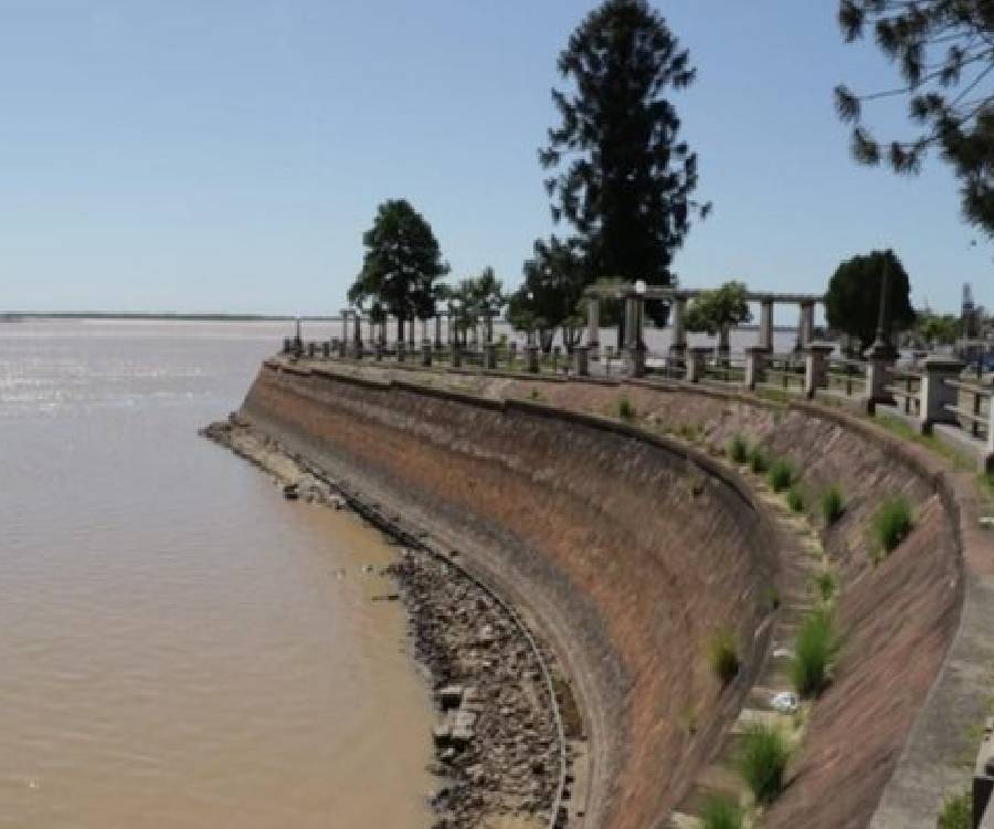 Dura sequía en Corrientes: el río Paraná alcanzó su medida más baja de los últimos 25 años