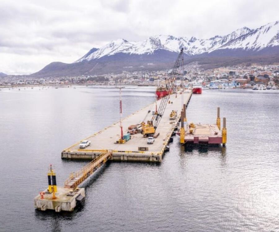 Ushuaia: avanza la obra que ampliará 104 metros el muelle del puerto