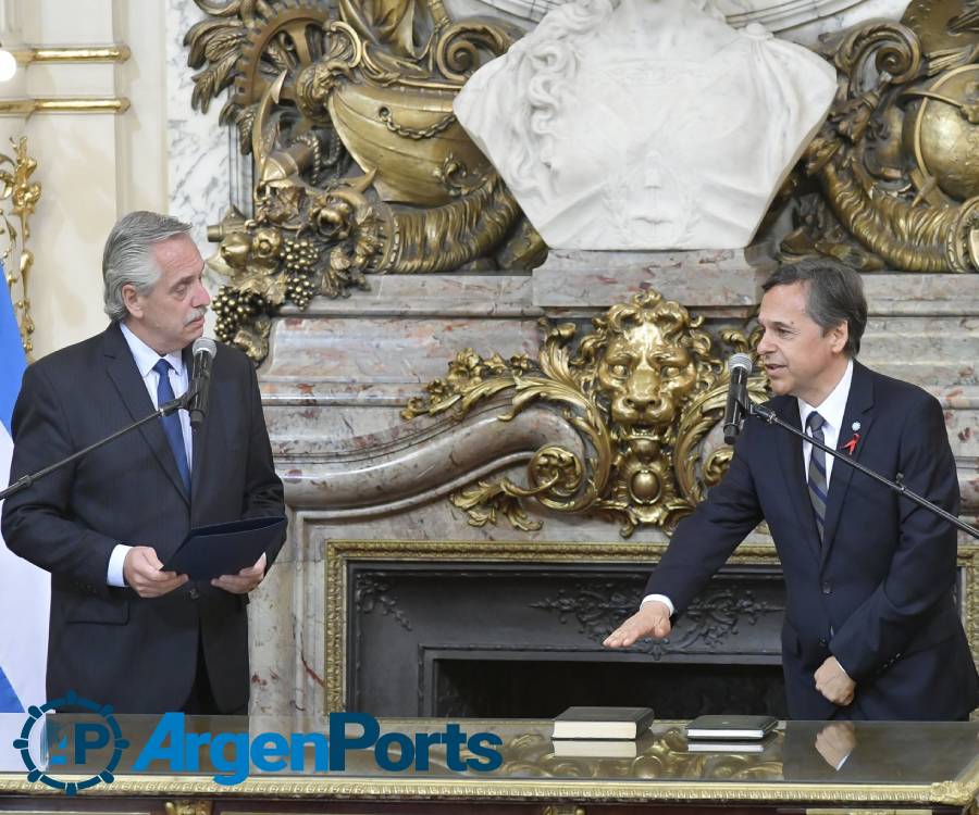 "Vas a ser un gran ministro", le dijo Alberto Fernández a Giuliano, tras tomarle juramento