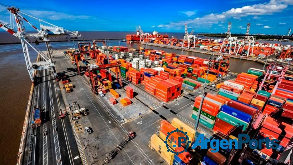 Un conflicto gremial podría provocar pérdidas millonarias en el puerto de Buenos Aires