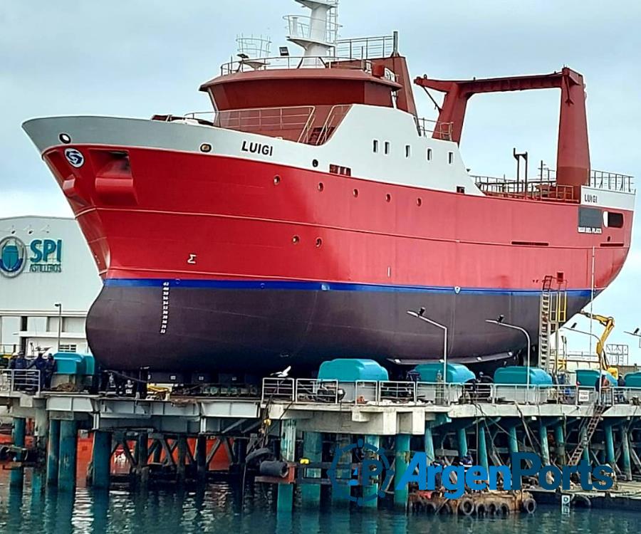 Está terminado el pesquero “Luigi”, el buque de mayor porte hecho en el país