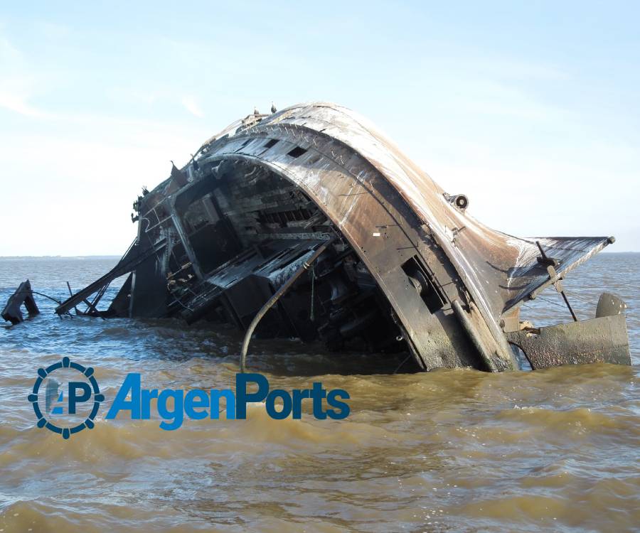 Preocupa el derrame de combustible de una draga hundida, hace 63 años, en el río Uruguay