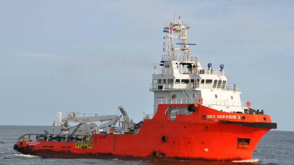 Petróleo offshore: llegó por primera vez el barco de suministro al puerto de Mar del Plata
