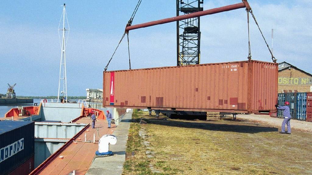 El puerto de Santa Fe presentó su circuito logístico con Montevideo