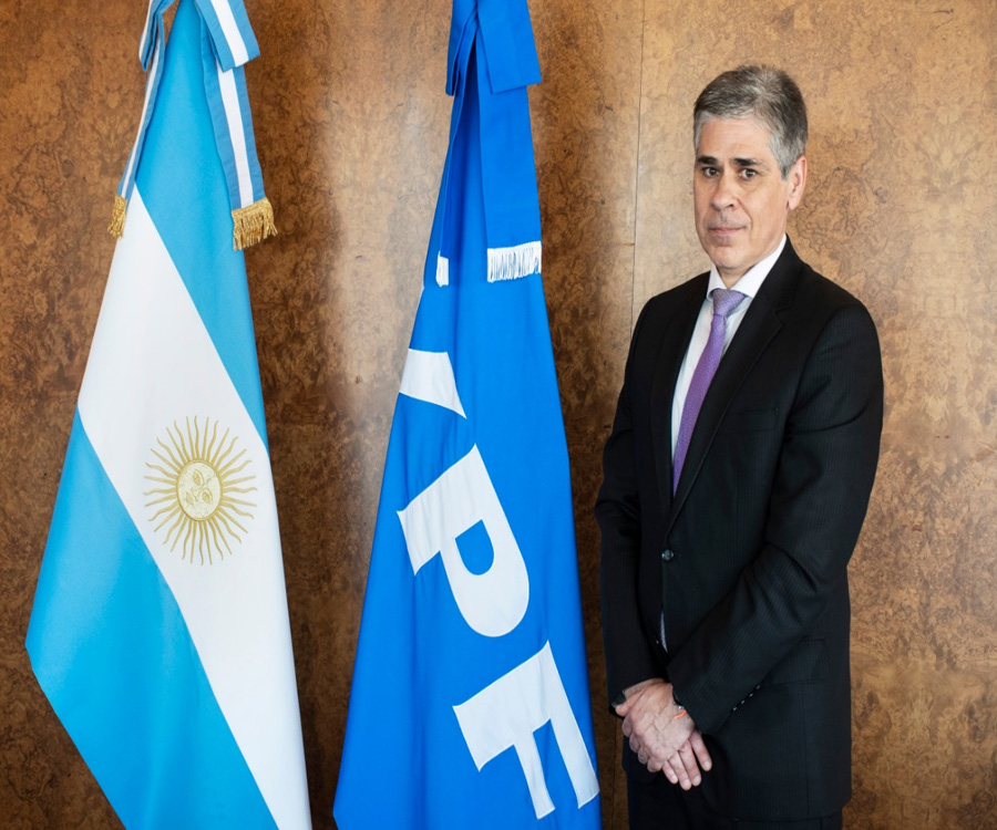 Pablo González asumió formalmente como nuevo presidente de YPF