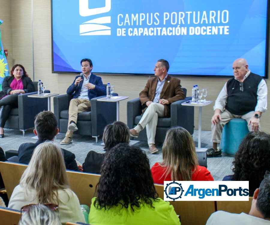 Programa de capacitaciones docentes en el puerto de Bahía Blanca