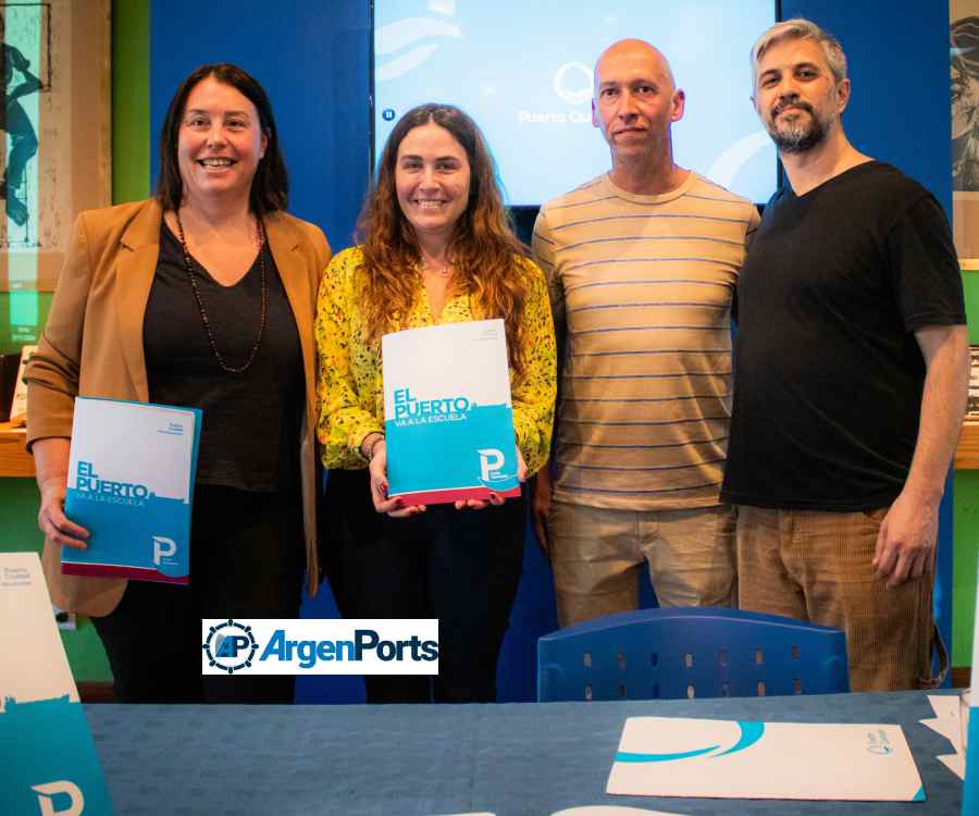 Puerto Quequén presentó un interesante material educativo: “El Puerto va a la escuela”