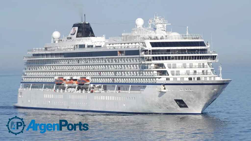 La llegada del Viking Jupiter marcó el inicio de la temporada de cruceros en Buenos Aires