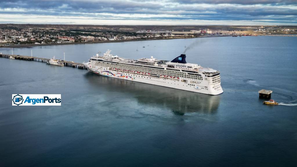 Puerto Madryn recibió al Norwegian Star, el primer crucero del año